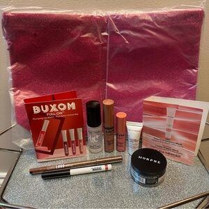 New 10 piece Makeup products (lipstick,primer & spray setter, Makeup bag & more)